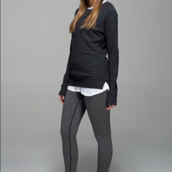 Lululemon sz 8 Wunder Under Geometric leggings - Picture 2 of 13